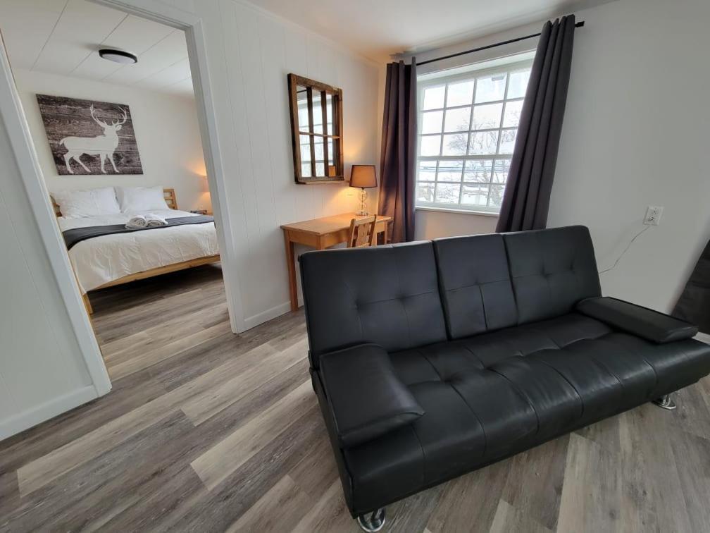 Aux 4 Vents - Auberg'Inn Carleton-sur-Mer Bagian luar foto