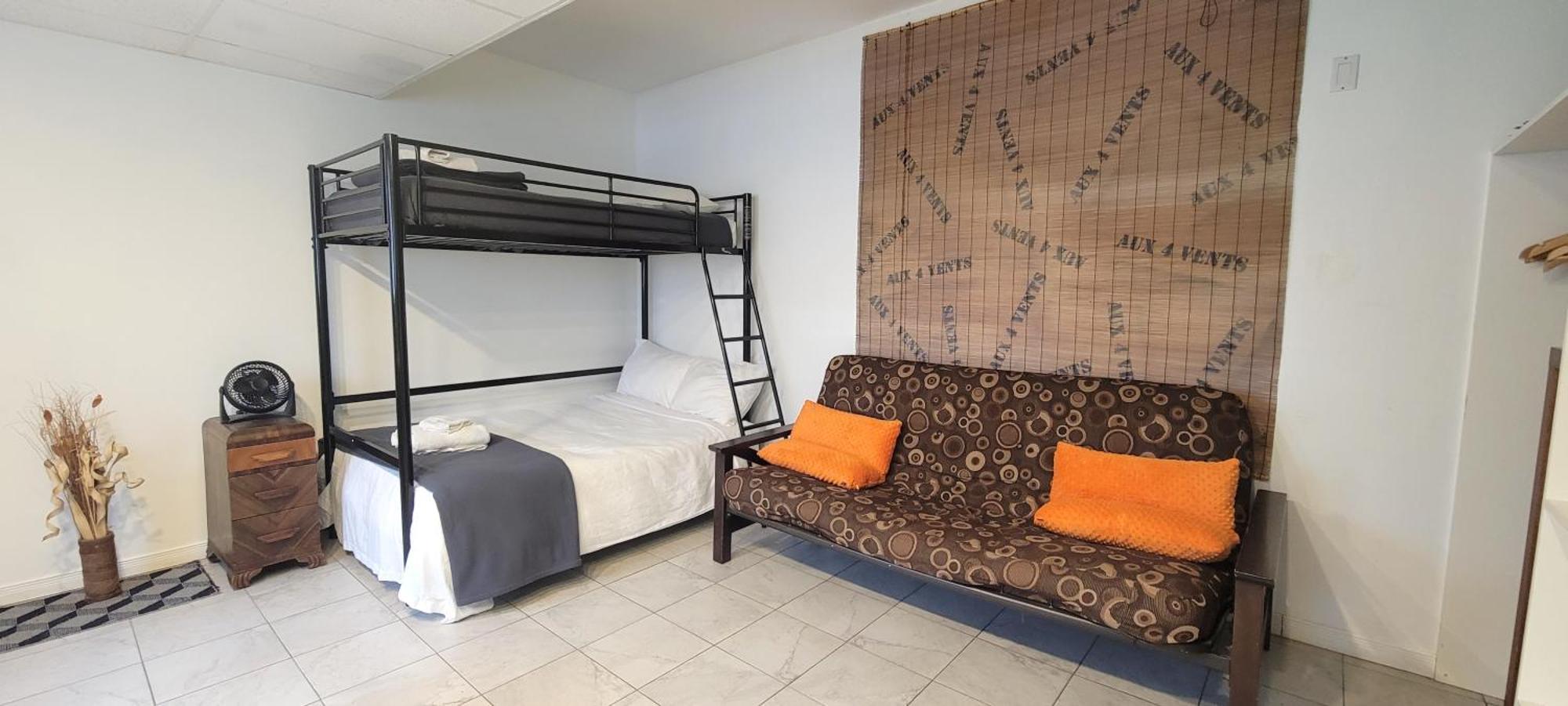 Aux 4 Vents - Auberg'Inn Carleton-sur-Mer Ruang foto