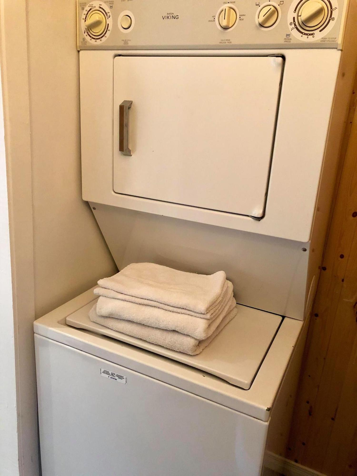 Aux 4 Vents - Auberg'Inn Carleton-sur-Mer Ruang foto