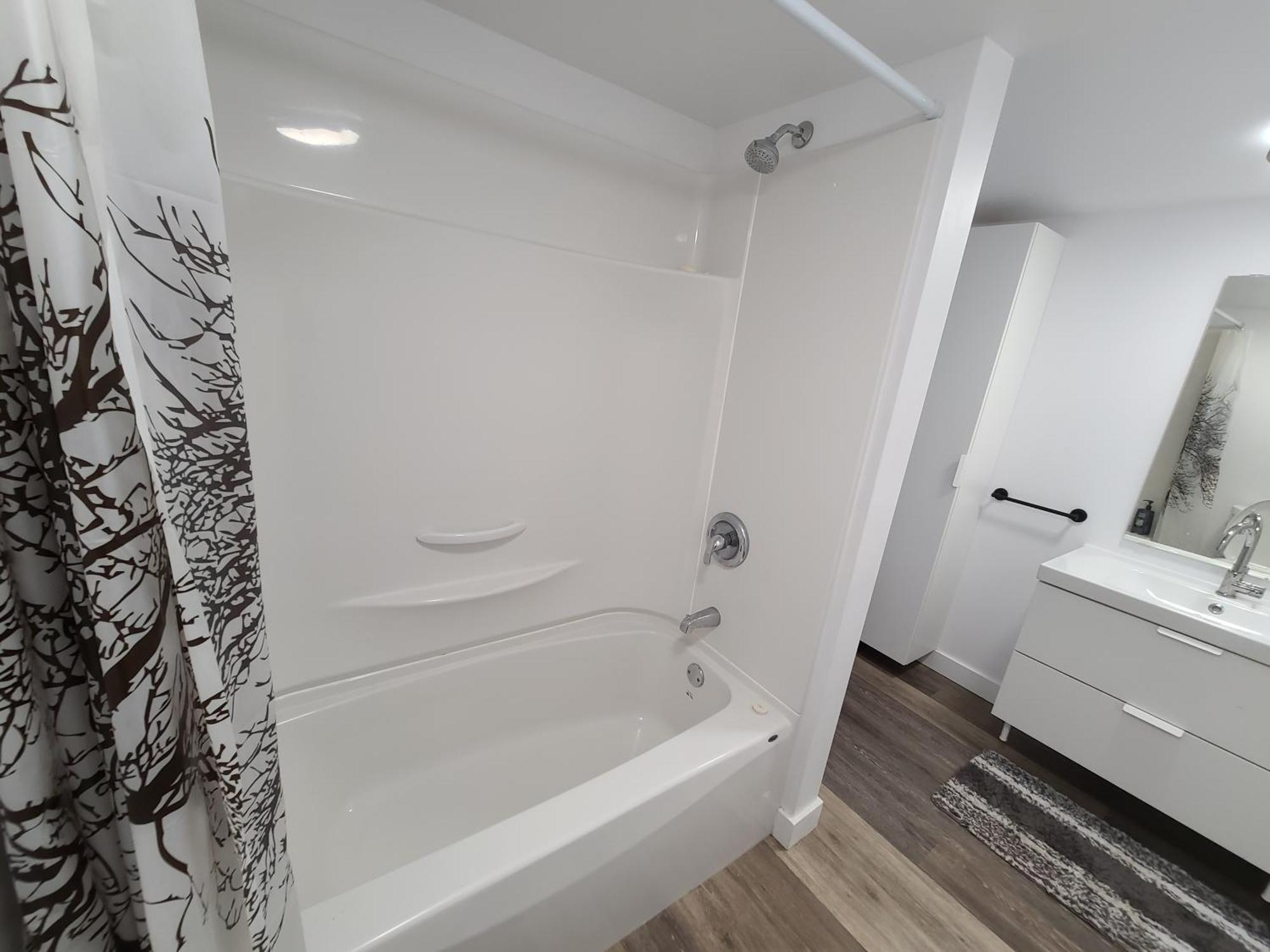 Aux 4 Vents - Auberg'Inn Carleton-sur-Mer Ruang foto