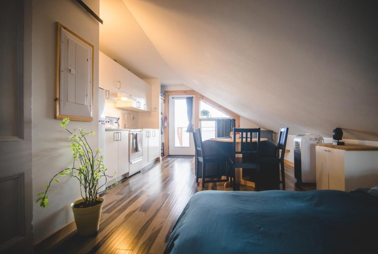 Aux 4 Vents - Auberg'Inn Carleton-sur-Mer Bagian luar foto