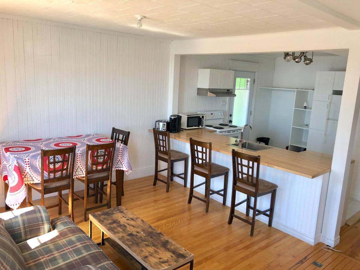Aux 4 Vents - Auberg'Inn Carleton-sur-Mer Bagian luar foto